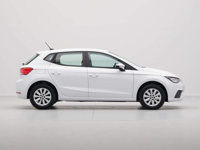 Seat IBIZA 1.0 EcoTSI Style Plus 95pk Hand. Achter sensoren, Apple carplay/Android auto, Multi Funct. Stuurwiel, Mistlampen *DEMO VOORDEEL*