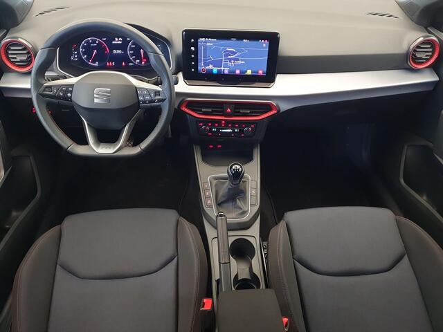Seat IBIZA 1.0 EcoTSI 95pk FR Cruise Control, Parkeerassistent, Navigatie