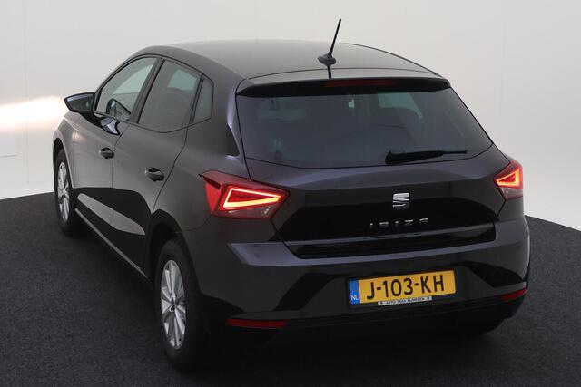 Seat IBIZA 1.0 TSI Flex Camera / Carplay / Clima / Parkeersensoren / LM Velgen / Navigatie