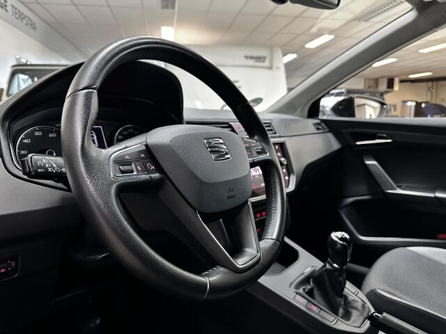 Seat IBIZA 1.0 TSI Style Business Intense/ Apple+Android/ Camera/ LED Dagrijvrl./ Clima/ Navi/ Cruise/ Bluetooth/ Multi.LEDER.Stuur/ Elek.Pakket/ Isofix/ PDC V+A.