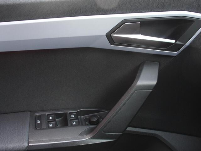 Seat IBIZA 1.0 EcoTSI 116 pk DSG FR | Climate control | Adaptieve cruise control | Parkeersensoren | Achteruitrijcamera | LED | Keyless | Verwarmde voorstoelen | Apple Carplay/ Android Auto