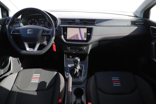 Seat IBIZA 1.6 TDI FR Business Intense Panoramadak 18 inch LMV Beats Audio Navigatie Carplay Android Achteruitrijcamera Climate Cruise Control