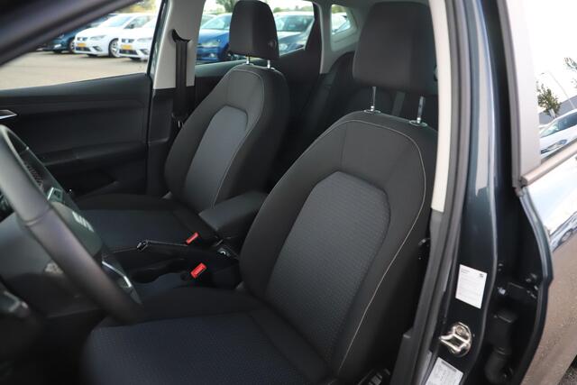 Seat IBIZA 1.0 EcoTSI Style Business Intense 95PK NAP Virtual Cockpit Getint Glas Carplay Android Navigatie Stoelverwarming Climate Cruise Control LED
