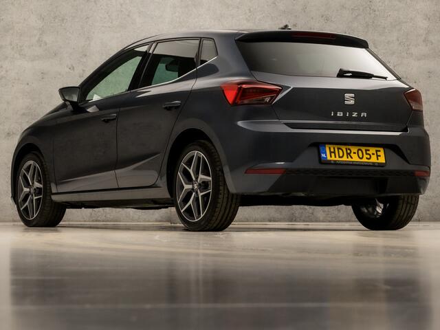 Seat IBIZA 1.0 TSI Xcellence Sport Automaat (APPLE CARPLAY, GROOT NAVI, CLIMATE, KEYLESS, CAMERA, STOELVERWARMING, SPORTSTOELEN, LED KOPLAMPEN, ADAPTIVE CRUISE, GETINT GLAS, ZWART HEMEL, NIEUWE APK, NIEUWSTAAT)