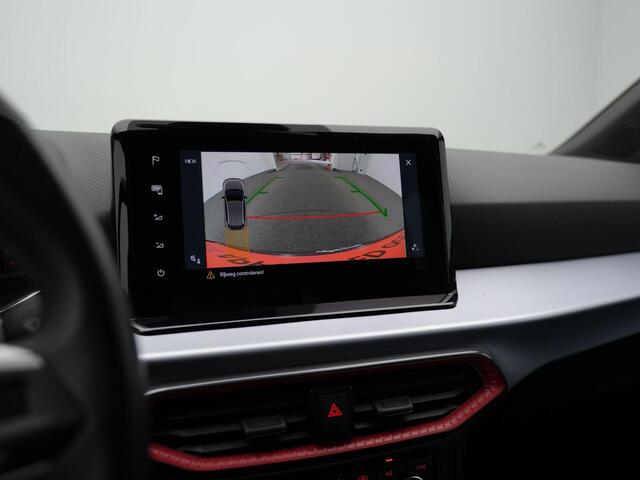 Seat IBIZA 1.0 EcoTSI 110 pk DSG FR Business Intense | Panoramadak | Achteruitrijcamera | Stoelverwarming | Navigatie