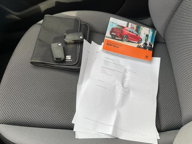 Seat IBIZA 1.0 TSI Business intense, Stoelverwarming, Stuurwielbediening, DAB+, PDC