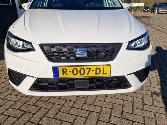 Seat IBIZA 1.0i TSI Business Intens Climate Cruise Apple Navigatie Nw.Type 1.eig.