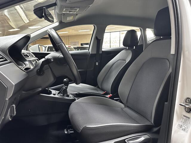 Seat IBIZA 1.0 TSI Style/ Apple + Android/ DAB+/ Clima/ Cruise/ Elek. pakkiet/ Isofix/ Bluetooth/ Multi. LEDER. Stuur/ Dagrijverl./ PDC.