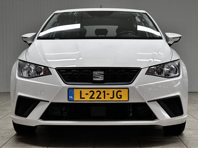 Seat IBIZA 1.0 TSI Style/ Apple + Android/ DAB+/ Clima/ Cruise/ Elek. pakket/ Isofix/ Regensensor/ Bluetooth/ Multi. LEDER. Stuur/ PDC/ Dagrijverl.