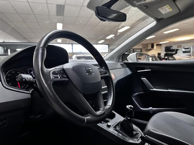 Seat IBIZA 1.0 TSI Style/ Apple + Android/ DAB+/ Clima/ Cruise/ Elek. pakket/ Isofix/ Regensensor/ Bluetooth/ Multi. LEDER. Stuur/ PDC/ Dagrijverl.