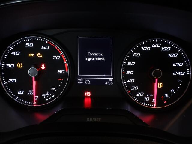 Seat IBIZA 1.0 TSI Style Business Intense 95 pk | Navigatie | Parkeersensoren | Achteruitrijcamera | Autom. airco | Apple Carplay/Android Auto |