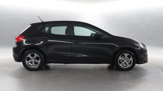 Seat IBIZA 1.0 MPI 80pk Reference / Navigatie via App Commect / Cruise Control