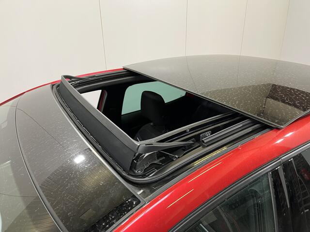 Seat IBIZA 1.0 TSI FR Black Edition / 110 PK/ PANO/ RIJ-MODI/ PARK. SENSOREN + CAMERA / STOELVERWARM./ FULL LINK/ CLIMA/ NAVI/ DAB/ 17'' LMV