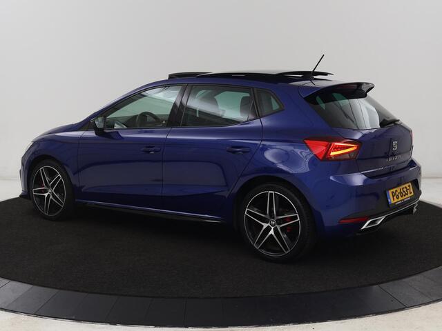 Seat IBIZA 1.0 TSI FR Intens | Panoramadak | Stoelverwarming | Adaptive cruise | Beats Pack | Camera | Carplay | Full LED | Navigatie | Keyless | Climate control
