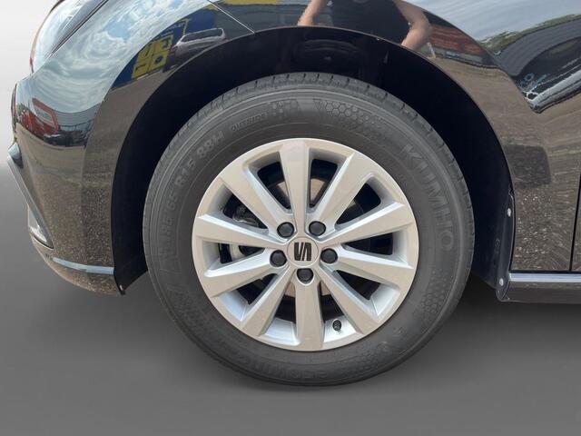 Seat IBIZA 1.0 EcoTSI Style Business Intense | parkeersensoren voor en achter | LM velgen | MultiMedia-Navi | stoelverwarming | cruise control | Digitaal dashboard | 2- zone climate control