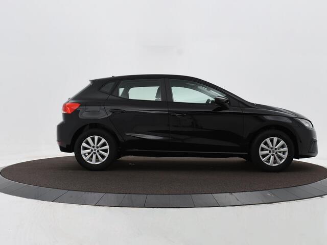 Seat IBIZA Style 1.0 EcoTSI 70 kW / 95 PK Hatchback 5 deurs 5 versn. handbak | midnight black