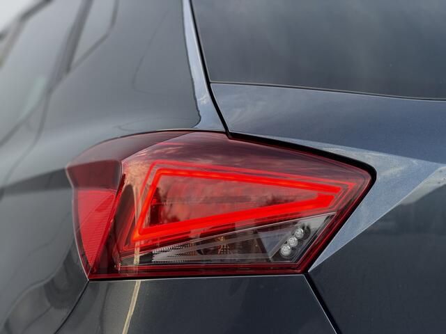 Seat IBIZA 1.0 TSI FR Business Intense | 18" | Apple CarPlay | Afn. Trekhaak | LED koplampen