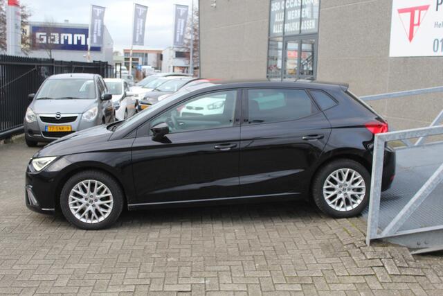 Seat IBIZA 1.0 EcoTSI FR Automaat / Cruise control adaptief / Navigatie / Climate control / Achteruitrijcamera / Stoelverwarming / Parkeersensoren rondom / Digital dashboard / Lane assist /