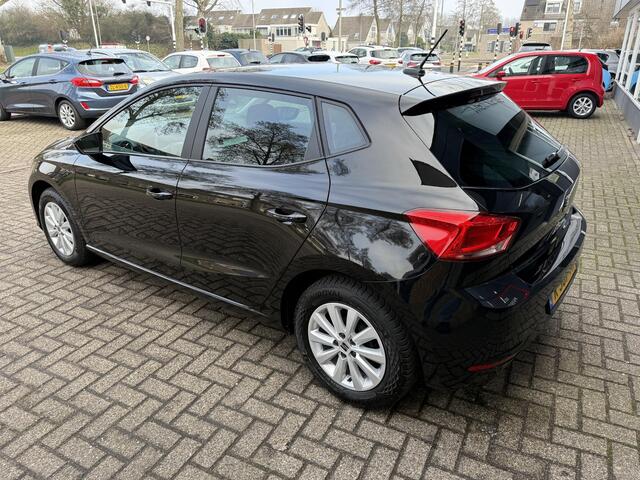 Seat IBIZA 1.0 EcoTSI Style Business Intense / Airco/ Navigatie/ Cruise/ Digitaal displ/ PDC/ Apple carplay/ LED/ LMV