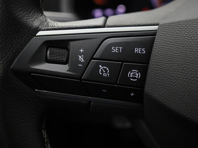 Seat IBIZA 1.0 EcoTSI/95PK Style · Apple/Android Car Play · Parkeersensoren · Lane assist · Garantie t/m 23-04-2028 of 100000km