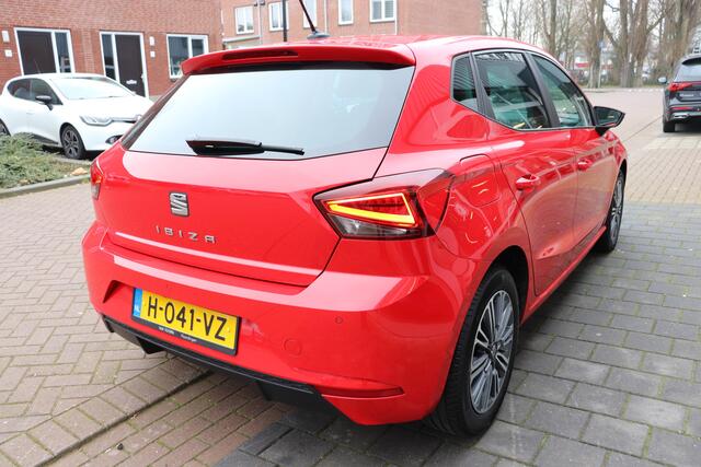 Seat IBIZA 1.0 TSI Style Business Intense. Navigatie, achteruitrijcamera. LM 16"