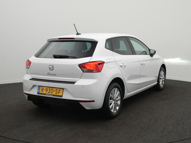Seat IBIZA 1.0 EcoTSI Style Business Connect - RIJKLAARPRIJS - All Seasonbanden - Apple Carplay - Android Auto