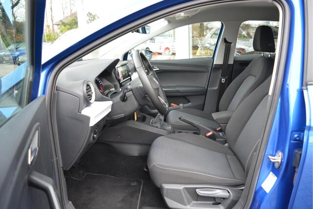 Seat IBIZA 1.0 96PK TSI Style ? PDC ? CarPlay ? Clima ? Orig. NL ? NAP ?