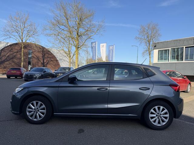 Seat IBIZA 1.0 TSI FR Business Intense AUTOMAAT | NAVIGATIE | CRUISE | COMPLEET ONDERHOUDEN | RIJKLAAR GELEVERD MET 12 MND BOVAG GARANTIE |