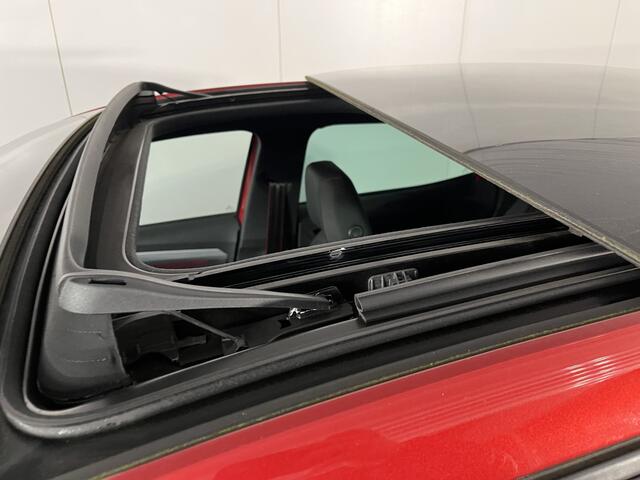 Seat IBIZA 1.0 TSI FR / PANO/ KEYLESS/ ALCANTARA/ CRUISE/ DIGITAL DASH/ NAVI/ FULL LINK/ PARK. SENSOREN + CAMERA/ CLIMA/ STOELVERWARMING