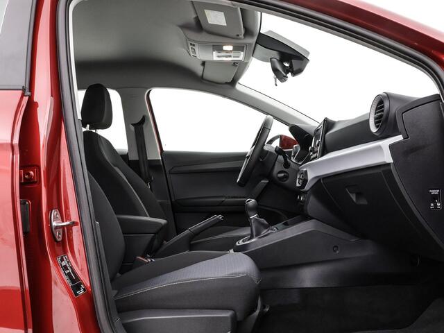 Seat IBIZA 1.0 95pk EcoTSI Style · Apple/Android Car Play · P-Sensoren · Cruise Control · Climatronic · 15'' Inch · Garantie t/m 10-01-2027 of 100.000km