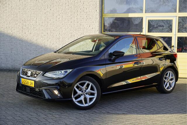 Seat IBIZA 1.0 TSI 5drs FR Business Intense BJ2020 Lmv 17" | Led V+A | Navi | Pdc | Achteruitrijcamera | App-Connect | Virtual cockpit | Dashboard verlichting | Beats Audio | Climate control | Cruise control | Sportstoelen | Zwarte hemel | Extra getint glas