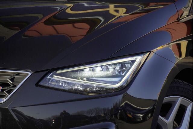 Seat IBIZA 1.0 TSI 5drs FR Business Intense BJ2020 Lmv 17" | Led V+A | Navi | Pdc | Achteruitrijcamera | App-Connect | Virtual cockpit | Dashboard verlichting | Beats Audio | Climate control | Cruise control | Sportstoelen | Zwarte hemel | Extra getint glas