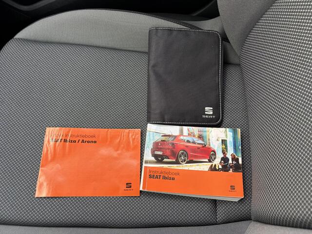 Seat IBIZA 1.0 TSI Style Business Intense / Airco (automatisch) / Apple Carplay/Android Auto / Navigatiesysteem full map /