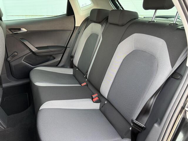 Seat IBIZA 1.0 TSI Style Business Intense / Airco (automatisch) / Apple Carplay/Android Auto / Navigatiesysteem full map /