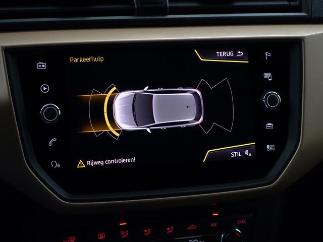 Seat IBIZA 1.0 TSI Excellence- Panoramadak, Beats Audio, Carplay, Android Auto, Keyless, Sfeerverlichting, Xenon Led