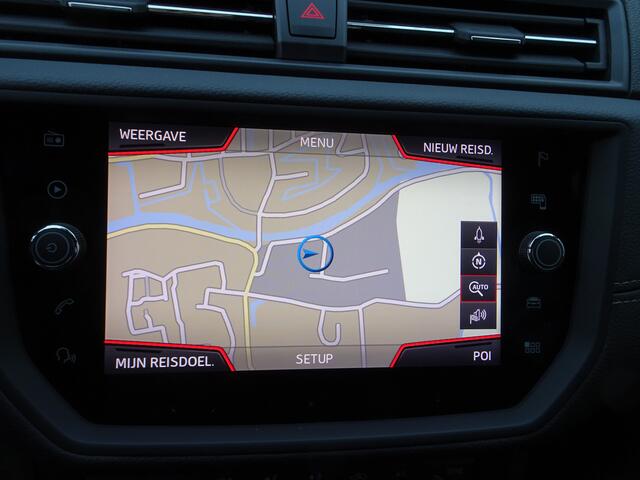 Seat IBIZA 1.0 TSI Excellence Automatische airco, navigatie, digitaal instrumenten paneel, licht metalen velgen, parkeersensoren voor en achter, sport interieur, parelmoer lak, zwarte hemel bekleding, enz.