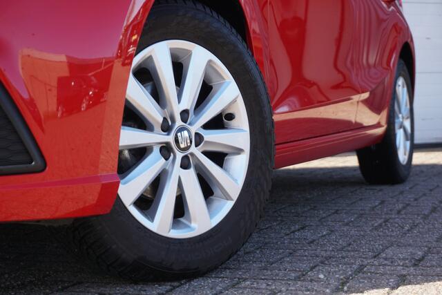 Seat IBIZA 1.0 TSI Style Intense | BEATS AUDIO |CAMERA | CLIMATE | CARPLAY / NAVI | TREKHAAK |