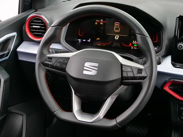 Seat IBIZA 1.0 TSI FR 115 Pk Automaat DAB / Apple Carplay / Camera / 18 inch / Stoelverwarming