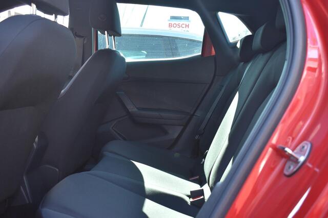 Seat IBIZA 1.0 TSI FR Business Intense Plus | Keyless | Digitaal Dashboard | Navi | Camera | 12 mnd BOVAG garantie | Whatsapp 06-53188999