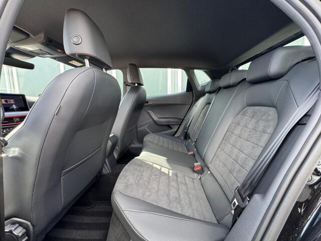Seat IBIZA 1.0TSI FR Black Edition | Camera | Alcantara