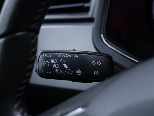 Seat IBIZA 1.0 TSI Style Business Intense [CRUISE CONTROL, APPLE CARPLAY, CAMERA, SENSOREN V+A CLIMATE CONTROLE , MULTIFUNCTIONEEL STUURWIEL, NAVIGATIE, NIEUWSTAAT]