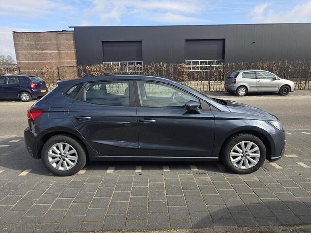 Seat IBIZA 1.0 MPI Reference 55 deurs, airco, aplle carplay, sportvelgen enz