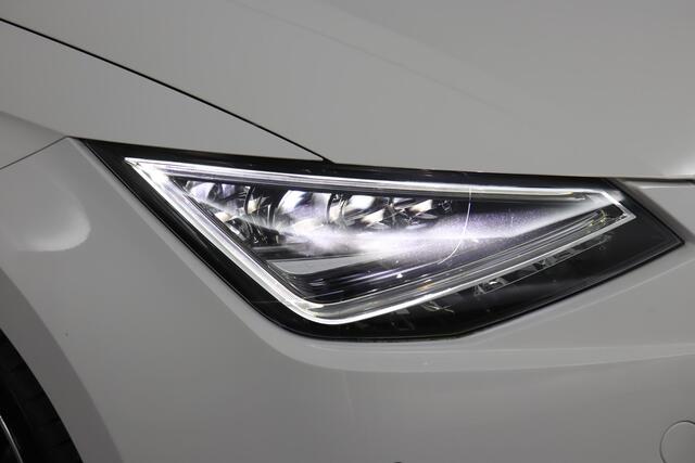 Seat IBIZA 1.0 TSI FR Business Intense | Pano | Virtual Cockpit | Stoelverwarming | Carplay | Navi | Cruise| Camera | PDC | Full Led | 1/2 leder & alcantara