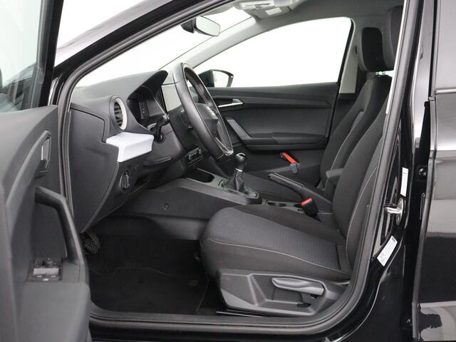 Seat IBIZA 1.0 EcoTSI Style Business Intense | Stoelverwarming | Virtual Cockpit | Carplay | Navigatie | Full LED | DAB | Parkeerhulp | Cruise control | Climate control | Getint glas