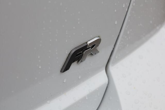 Seat IBIZA 1.0 EcoTSI FR Business Intense PL ¤508 p/m* 95PK / 70kW, Achteruitrijcamera, parkeersensoren voor en achter, stoelverwarming, adaptieve cruise control (acc), volledig digitaal instrumentenpaneel, Apple Carplay / Android Auto, DAB+, inklapbare spiegels, 2-