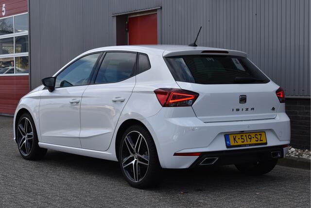Seat IBIZA 1.0 TSI FR Business Intense Plus Virtual cockpit, Camera, Stoelverwarming, Carplay
