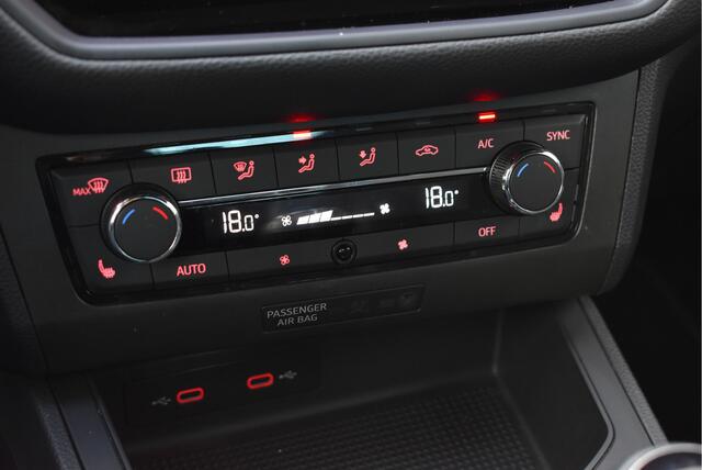 Seat IBIZA 1.0 TSI FR Business Intense Plus Virtual cockpit, Camera, Stoelverwarming, Carplay