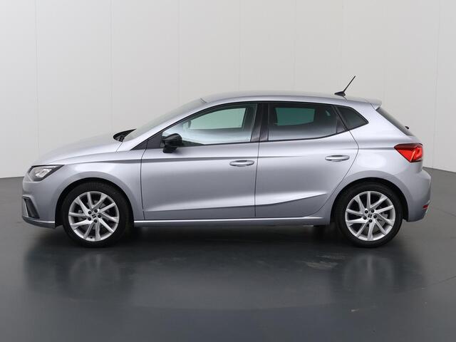 Seat IBIZA 1.0 EcoTSI FR | LED | Virtual Cockpit | Apple CarPlay/Android Auto | Camera | Sportstoelen | Stoelverwarming | Climate Control | Cruise Control |