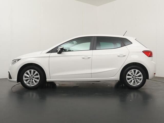 Seat IBIZA 1.0 TSI Style Business Intense - Navigatie - Achteruitrijcamera - Climate Control - Lichtmetalen velgen