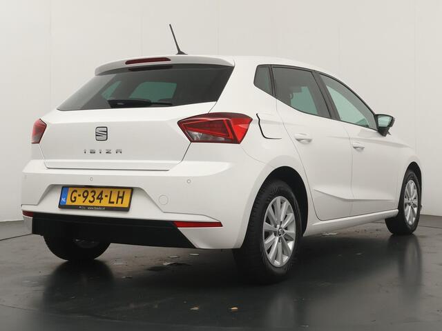 Seat IBIZA 1.0 TSI Style Business Intense - Navigatie - Achteruitrijcamera - Climate Control - Lichtmetalen velgen